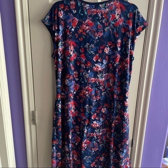 One Piece Dress with Tie Front - Picture 6 of 8